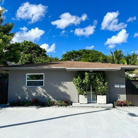 Beautiful, Fully Furnished 4Bed 2Bath House - 5 Minute Walk To Miracle Mile Downtown Coral Gables Villa ไมอามี ภายนอก รูปภาพ